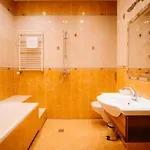 Palac Srodka 4*