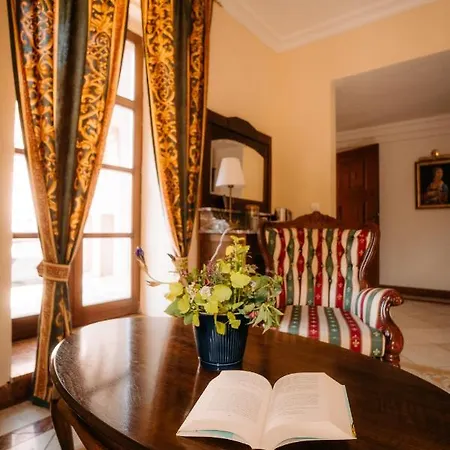 Palac Srodka Bed & Breakfast Chrzypsko Wielkie