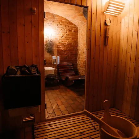 Palac Srodka Bed & Breakfast Chrzypsko Wielkie