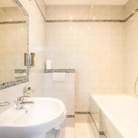 Bed & Breakfast Palac Srodka 3*