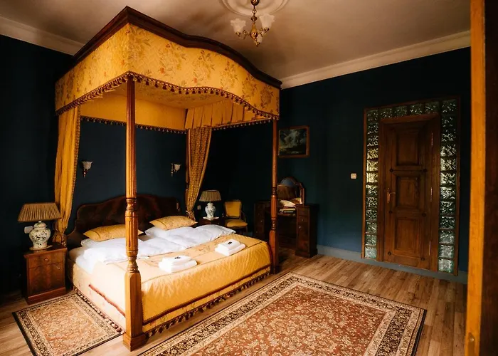 Palac Srodka Couette-café Chrzypsko Wielkie