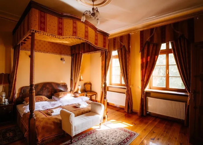 Pałac śródka Chrzypsko Wielkie