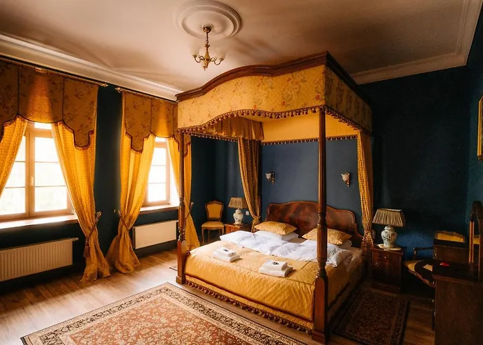 Pałac śródka Nocleg ze śniadaniem