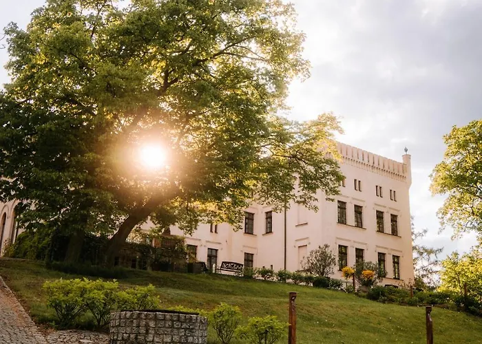 Palac Srodka Couette-café 3*