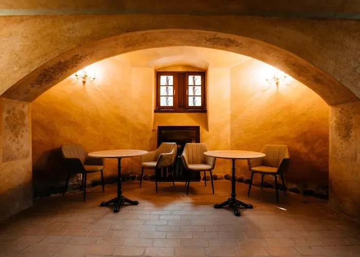 Pałac śródka Nocleg ze śniadaniem