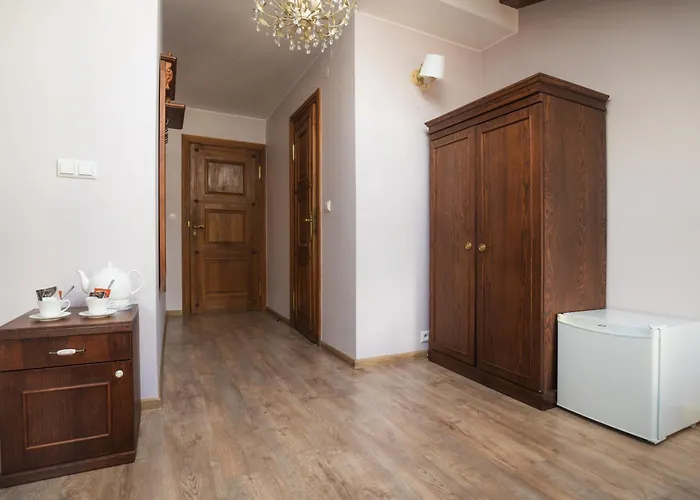 Pałac śródka Chrzypsko Wielkie