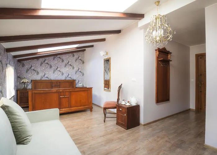 Palac Srodka Couette-café